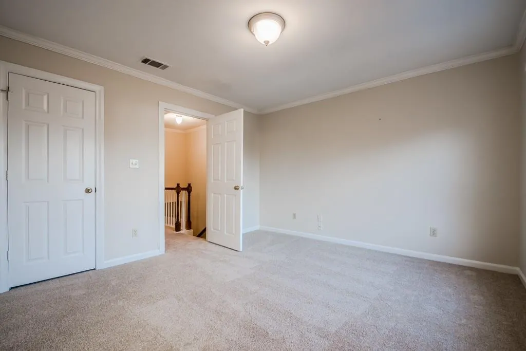 7500 Roswell Road Ne Unit 71, Sandy Springs, Georgia 30350, 2 Bedrooms Bedrooms, ,2 BathroomsBathrooms,Residential,Sold,7500 Roswell Road Ne Unit 71,5979954