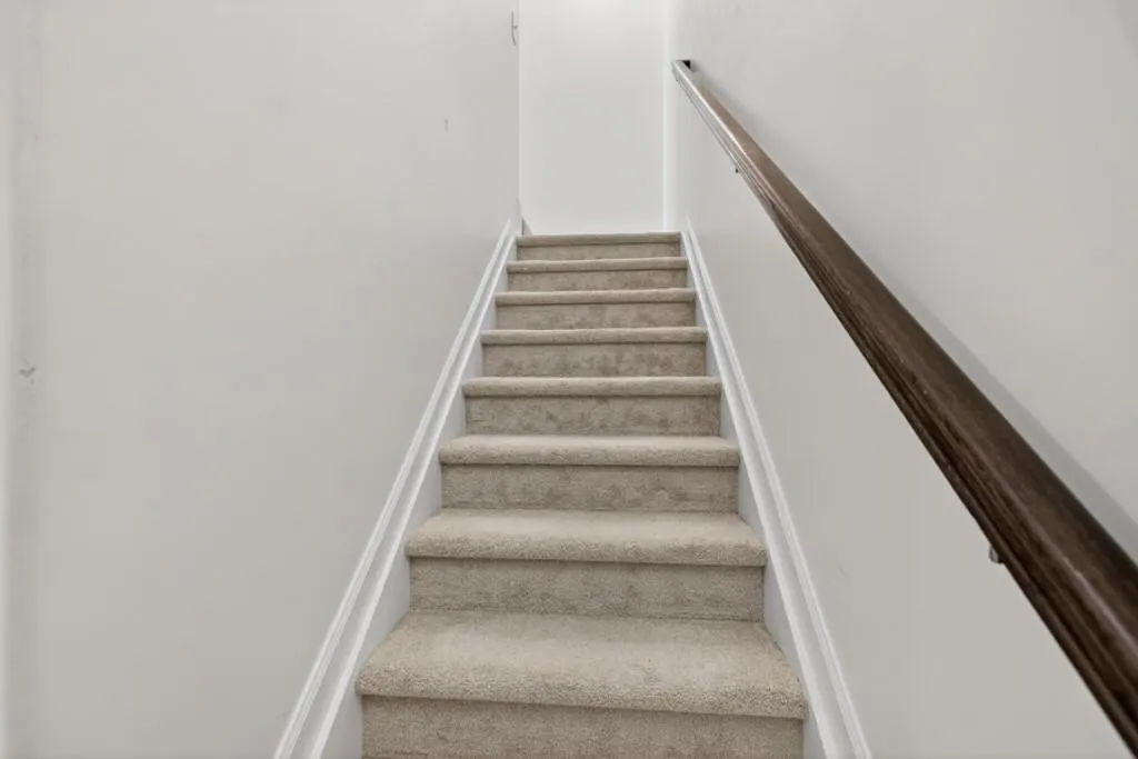215 Semel Drive, Atlanta, Georgia 30309, 2 Bedrooms Bedrooms, 0 ,2 BathroomsBathrooms,Residential,For Sale,215 Semel Drive,7678200