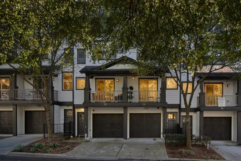 215 Semel Drive, Atlanta, Georgia 30309, 2 Bedrooms Bedrooms, 0 ,2 BathroomsBathrooms,Residential,For Sale,215 Semel Drive,7678200