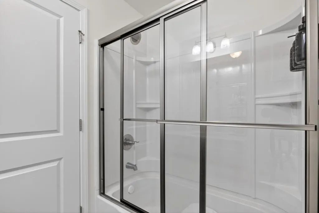 215 Semel Drive, Atlanta, Georgia 30309, 2 Bedrooms Bedrooms, 0 ,2 BathroomsBathrooms,Residential,For Sale,215 Semel Drive,7678200