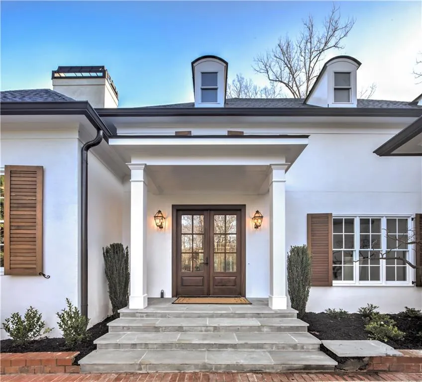 105 Blackland Road Nw, Atlanta, Georgia 30342, 6 Bedrooms Bedrooms, ,6 BathroomsBathrooms,Residential,Sold,105 Blackland Road Nw,5805607