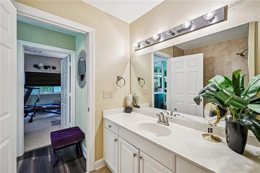 3192 Paces Mill Road Se Unit 1, Atlanta, Georgia 30339, 3 Bedrooms Bedrooms, ,3 BathroomsBathrooms,Residential,For Sale,3192 Paces Mill Road Se Unit 1,7608913