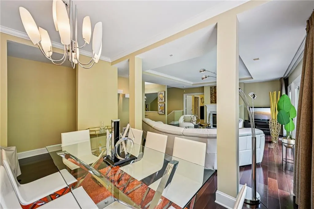 3192 Paces Mill Road Se Unit 1, Atlanta, Georgia 30339, 3 Bedrooms Bedrooms, ,3 BathroomsBathrooms,Residential,For Sale,3192 Paces Mill Road Se Unit 1,7608913