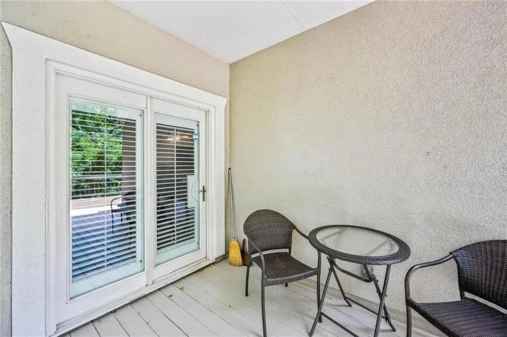 3192 Paces Mill Road Se Unit 1, Atlanta, Georgia 30339, 3 Bedrooms Bedrooms, ,3 BathroomsBathrooms,Residential,For Sale,3192 Paces Mill Road Se Unit 1,7608913