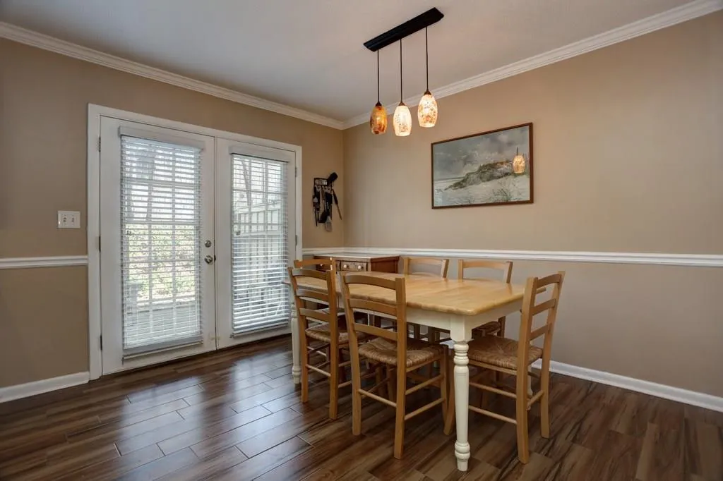 6900 Roswell Road Unit C1, Atlanta, Georgia 30328, 2 Bedrooms Bedrooms, ,2 BathroomsBathrooms,Residential,Sold,6900 Roswell Road Unit C1,5840573