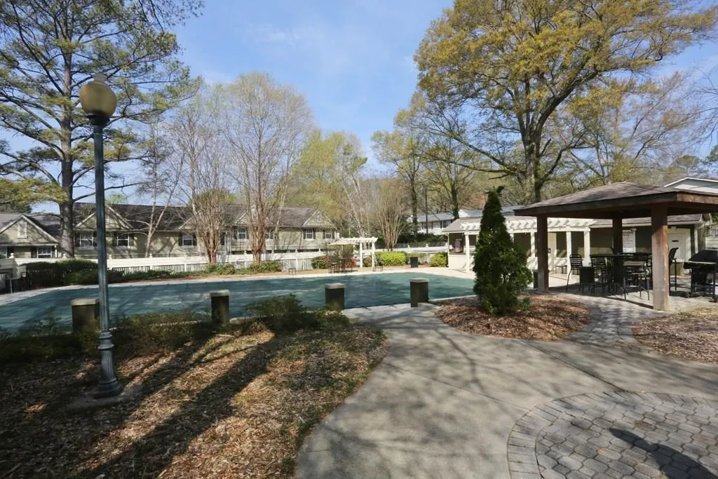 6900 Roswell Road Unit C1, Atlanta, Georgia 30328, 2 Bedrooms Bedrooms, ,2 BathroomsBathrooms,Residential,Sold,6900 Roswell Road Unit C1,5840573