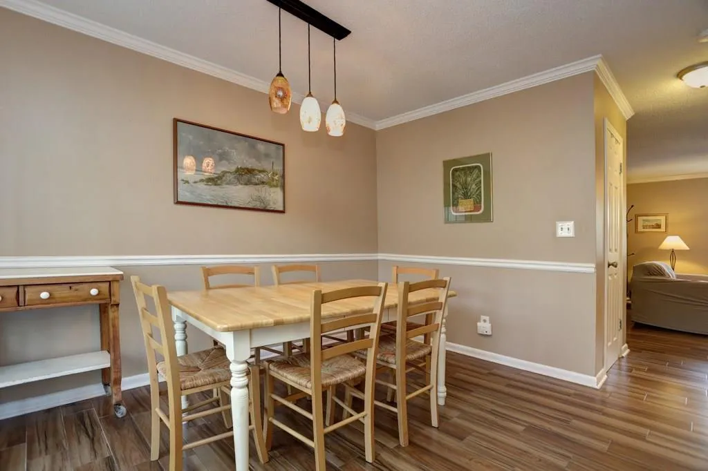 6900 Roswell Road Unit C1, Atlanta, Georgia 30328, 2 Bedrooms Bedrooms, ,2 BathroomsBathrooms,Residential,Sold,6900 Roswell Road Unit C1,5840573