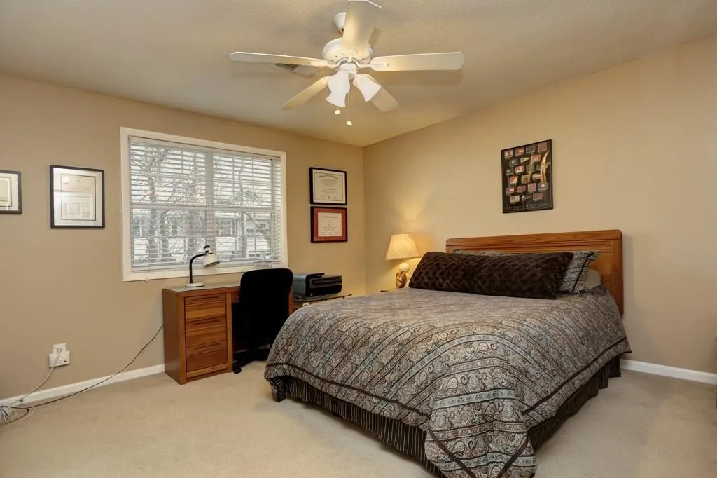 6900 Roswell Road Unit C1, Atlanta, Georgia 30328, 2 Bedrooms Bedrooms, ,2 BathroomsBathrooms,Residential,Sold,6900 Roswell Road Unit C1,5840573