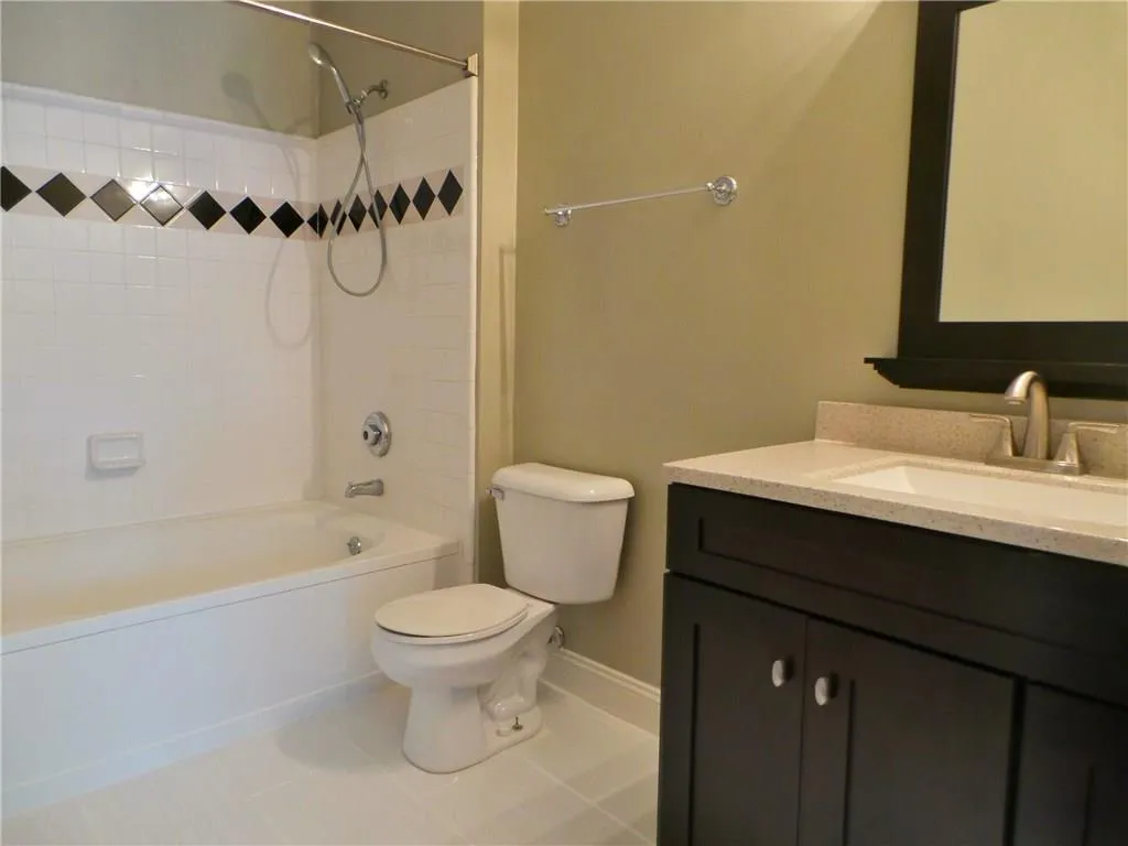 5559 Glenridge Drive Unit 1407, Atlanta, Georgia 30342, 1 Bedroom Bedrooms, ,1 BathroomBathrooms,Residential,Sold,5559 Glenridge Drive Unit 1407,5711123 5559 Glenridge Drive Unit 1407, Atlanta, Georgia 30342, 1 Bedroom Bedrooms, ,1 BathroomBathrooms,Residential,Sold,5559 Glenridge Drive Unit 1407,5711123