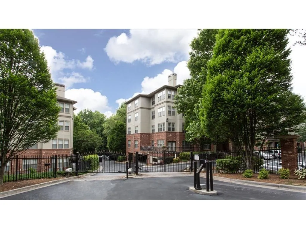 5559 Glenridge Drive Unit 1407, Atlanta, Georgia 30342, 1 Bedroom Bedrooms, ,1 BathroomBathrooms,Residential,Sold,5559 Glenridge Drive Unit 1407,5711123 5559 Glenridge Drive Unit 1407, Atlanta, Georgia 30342, 1 Bedroom Bedrooms, ,1 BathroomBathrooms,Residential,Sold,5559 Glenridge Drive Unit 1407,5711123