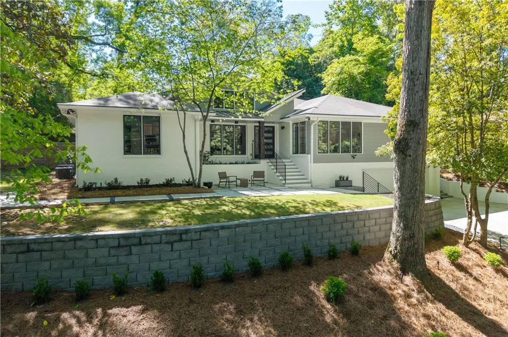 538 Spring Valley Road Nw, Atlanta, Georgia 30318, 3 Bedrooms Bedrooms, 0 ,3 BathroomsBathrooms,Residential,For Sale,538 Spring Valley Road Nw,7757908