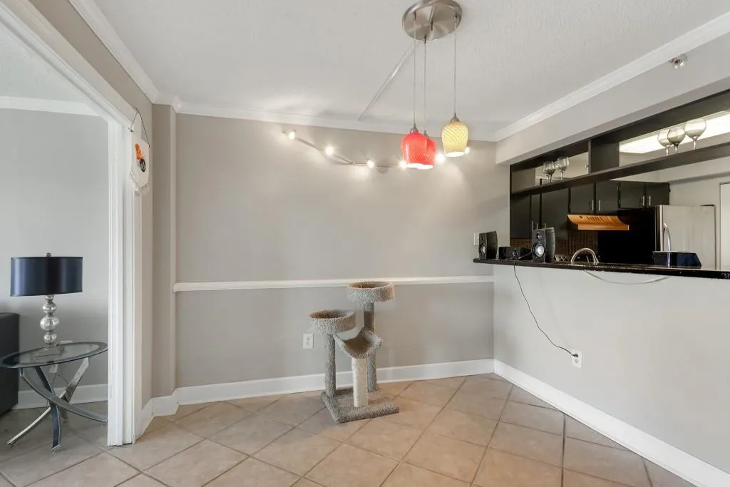 795 Hammond Drive Unit 706, Sandy Springs, Georgia 30328, 2 Bedrooms Bedrooms, ,1 BathroomBathrooms,Residential,Sold,795 Hammond Drive Unit 706,6781815