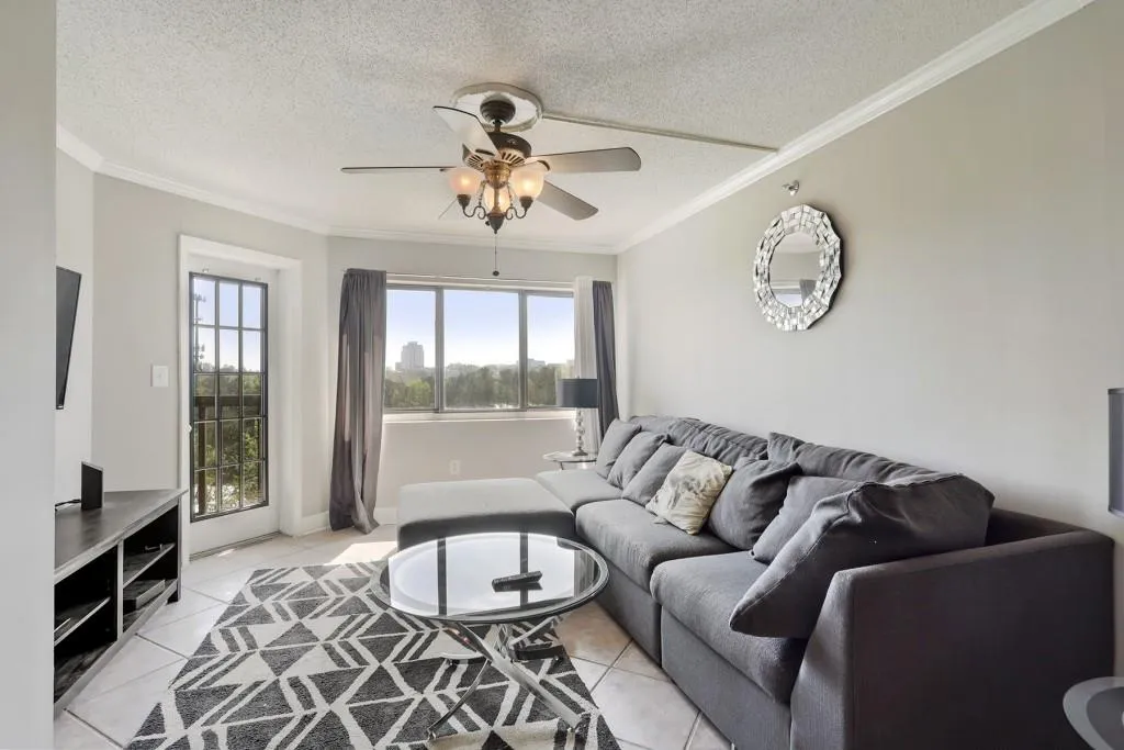 795 Hammond Drive Unit 706, Sandy Springs, Georgia 30328, 2 Bedrooms Bedrooms, ,1 BathroomBathrooms,Residential,Sold,795 Hammond Drive Unit 706,6781815