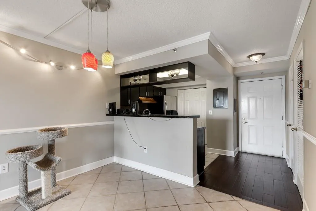 795 Hammond Drive Unit 706, Sandy Springs, Georgia 30328, 2 Bedrooms Bedrooms, ,1 BathroomBathrooms,Residential,Sold,795 Hammond Drive Unit 706,6781815