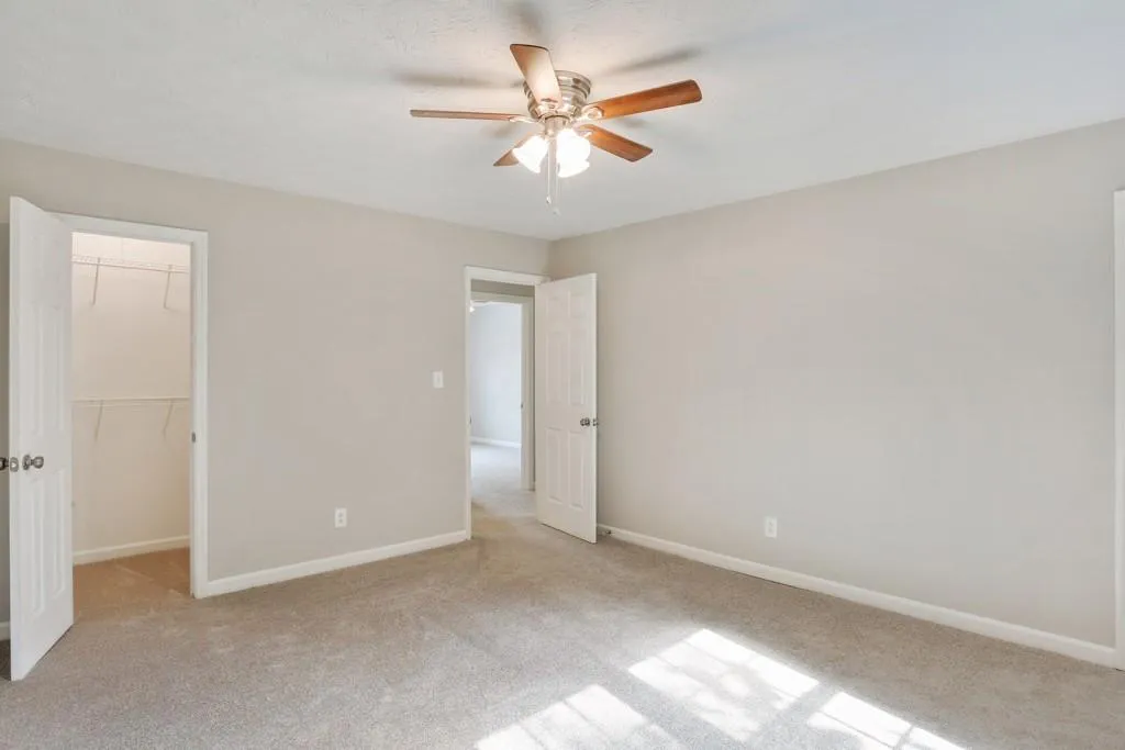 310 Winding River Drive Unit C, Sandy Springs, Georgia 30350, 3 Bedrooms Bedrooms, ,2 BathroomsBathrooms,Residential,Sold,310 Winding River Drive Unit C,5739129