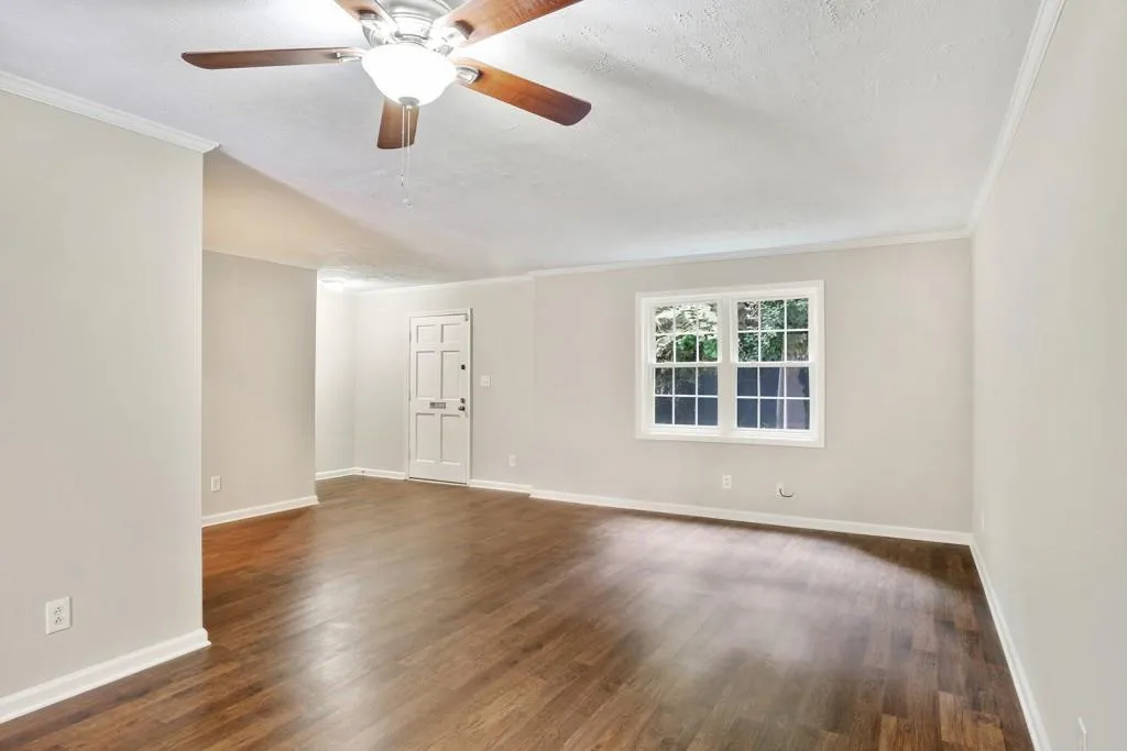 310 Winding River Drive Unit C, Sandy Springs, Georgia 30350, 3 Bedrooms Bedrooms, ,2 BathroomsBathrooms,Residential,Sold,310 Winding River Drive Unit C,5739129