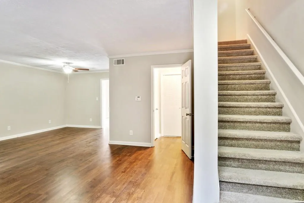 310 Winding River Drive Unit C, Sandy Springs, Georgia 30350, 3 Bedrooms Bedrooms, ,2 BathroomsBathrooms,Residential,Sold,310 Winding River Drive Unit C,5739129