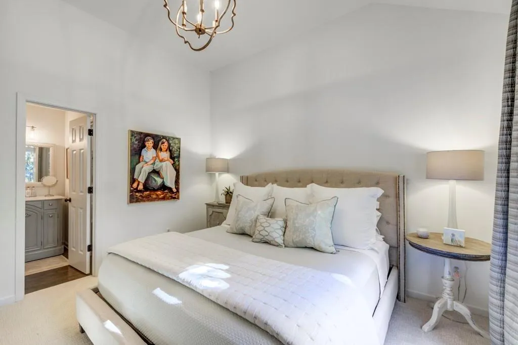 191 Mystic Court, Atlanta, Georgia 30342, 4 Bedrooms Bedrooms, ,3 BathroomsBathrooms,Residential,Sold,191 Mystic Court,7145562