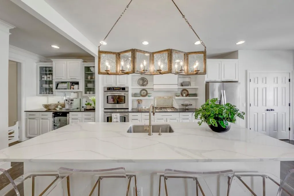 191 Mystic Court, Atlanta, Georgia 30342, 4 Bedrooms Bedrooms, ,3 BathroomsBathrooms,Residential,Sold,191 Mystic Court,7145562