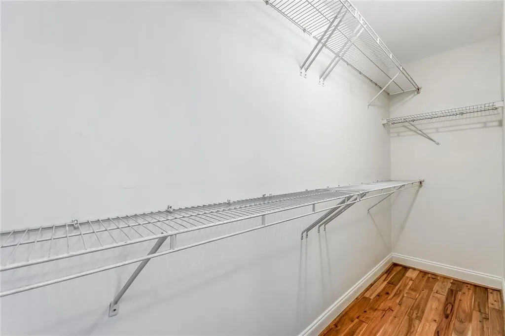 297 Le Gran Bend Ne, Atlanta, Georgia 30328, 2 Bedrooms Bedrooms, ,2 BathroomsBathrooms,Residential,Sold,297 Le Gran Bend Ne,6041337