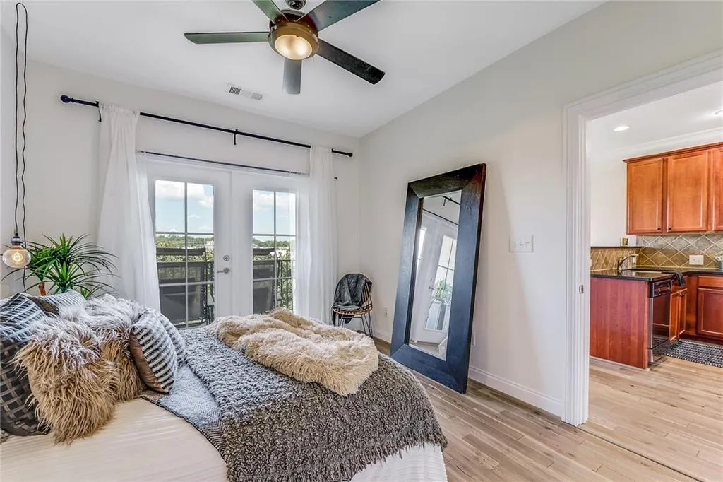 297 Le Gran Bend Ne, Atlanta, Georgia 30328, 2 Bedrooms Bedrooms, ,2 BathroomsBathrooms,Residential,Sold,297 Le Gran Bend Ne,6041337