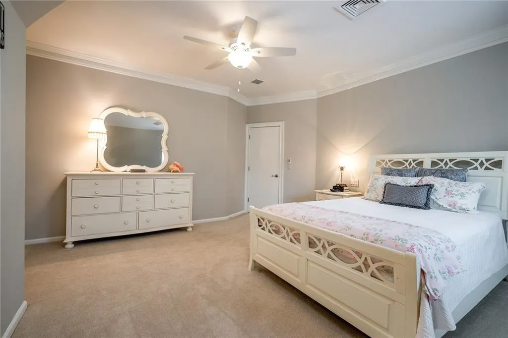 5040 Northside Drive, Atlanta, Georgia 30327, 7 Bedrooms Bedrooms, ,7 BathroomsBathrooms,Residential,Sold,5040 Northside Drive,6835146