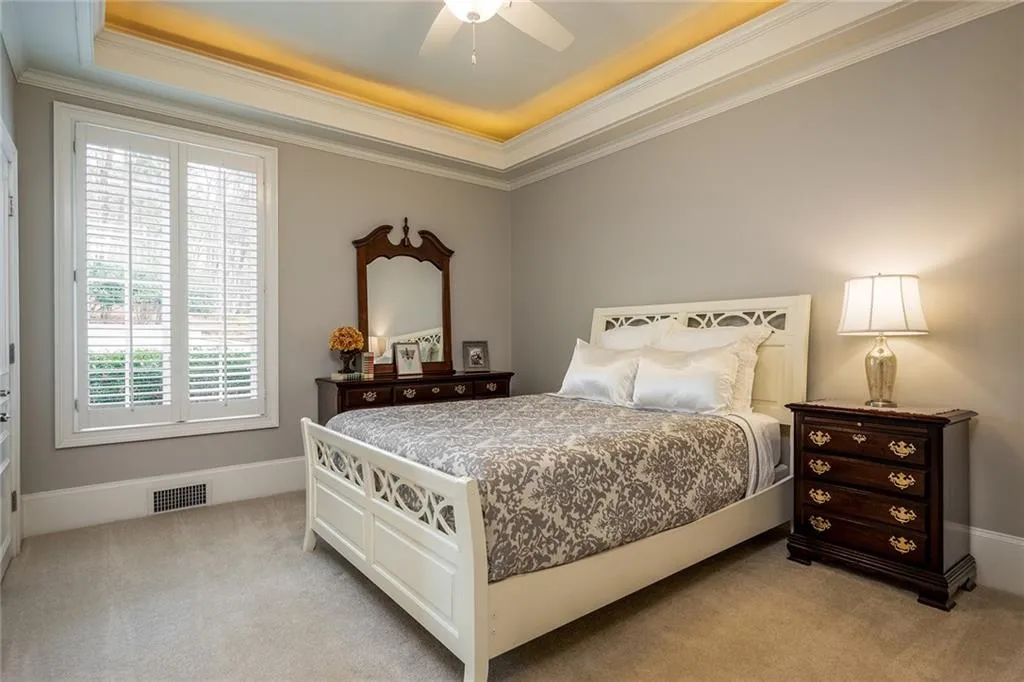 5040 Northside Drive, Atlanta, Georgia 30327, 7 Bedrooms Bedrooms, ,7 BathroomsBathrooms,Residential,Sold,5040 Northside Drive,6835146
