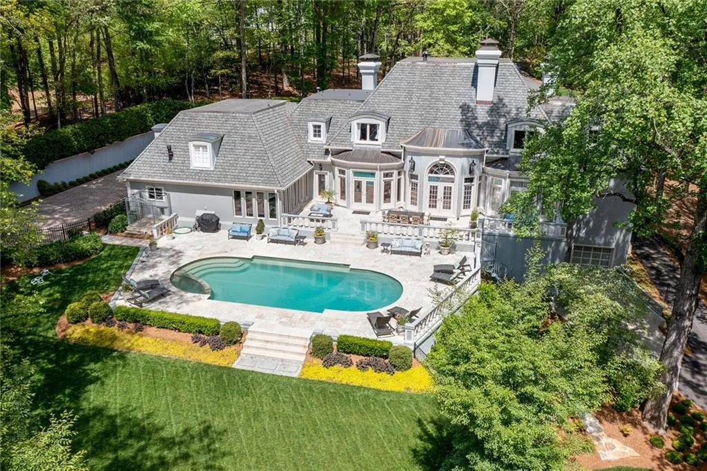 5040 Northside Drive, Atlanta, Georgia 30327, 7 Bedrooms Bedrooms, ,7 BathroomsBathrooms,Residential,Sold,5040 Northside Drive,6835146