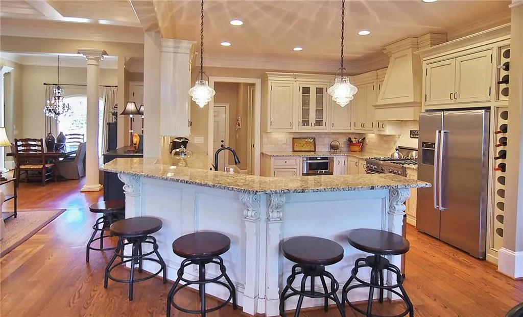 6239 Hunting Creek Road, Sandy Springs, Georgia 30328, 7 Bedrooms Bedrooms, ,5 BathroomsBathrooms,Residential,Sold,6239 Hunting Creek Road,5644650