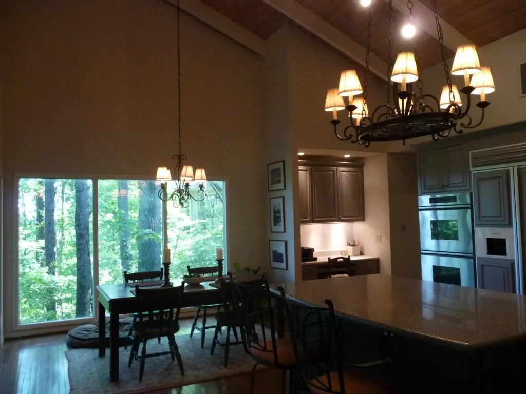 670 River Chase Point, Sandy Springs, Georgia 30328, 5 Bedrooms Bedrooms, ,4 BathroomsBathrooms,Residential,Sold,670 River Chase Point,5682274