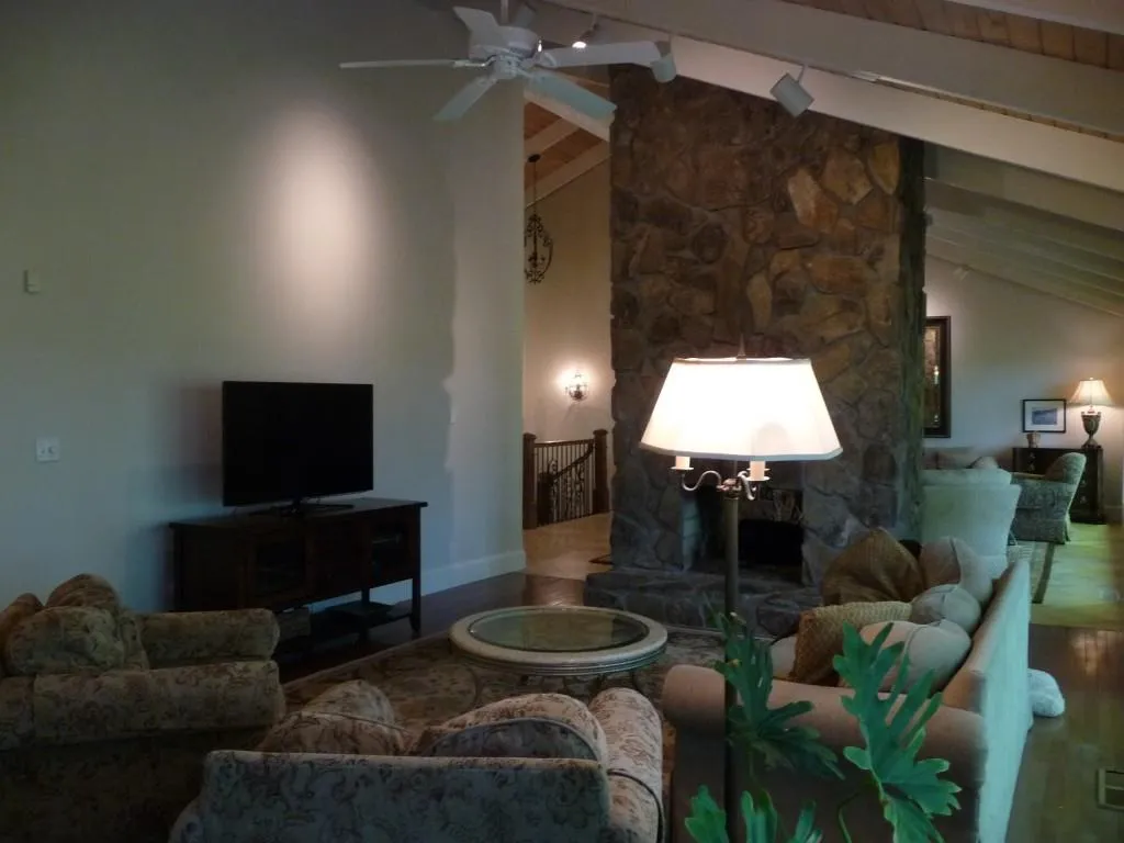 670 River Chase Point, Sandy Springs, Georgia 30328, 5 Bedrooms Bedrooms, ,4 BathroomsBathrooms,Residential,Sold,670 River Chase Point,5682274