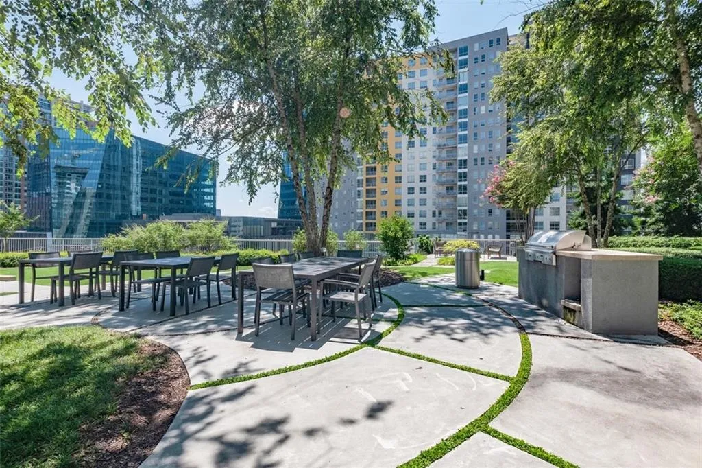 44 Peachtree Place Ne Unit 1228, Atlanta, Georgia 30309, 1 Bedroom Bedrooms, ,1 BathroomBathrooms,Residential,For Sale,44 Peachtree Place Ne Unit 1228,7632022