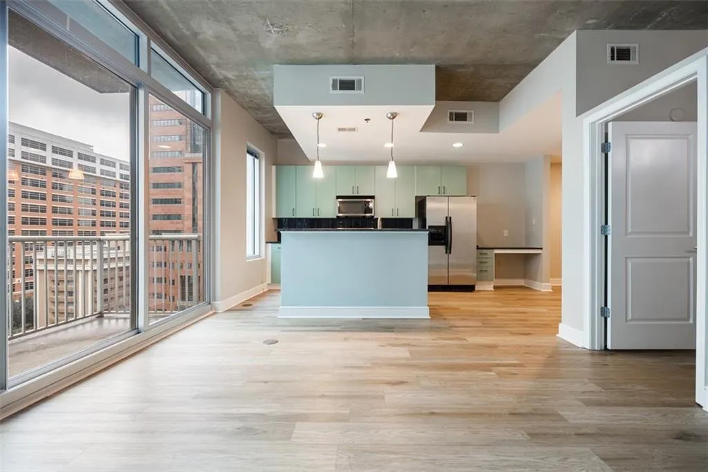 44 Peachtree Place Ne Unit 1228, Atlanta, Georgia 30309, 1 Bedroom Bedrooms, ,1 BathroomBathrooms,Residential,For Sale,44 Peachtree Place Ne Unit 1228,7632022