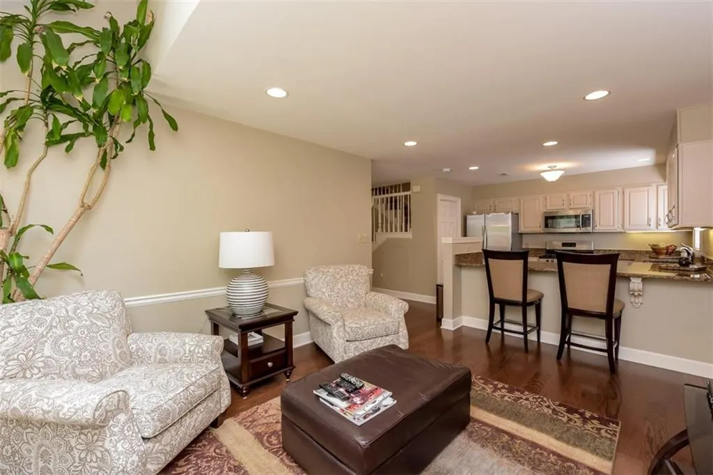 4 Westfair Court, Atlanta, Georgia 30328, 3 Bedrooms Bedrooms, ,2 BathroomsBathrooms,Residential,Sold,4 Westfair Court,5671475