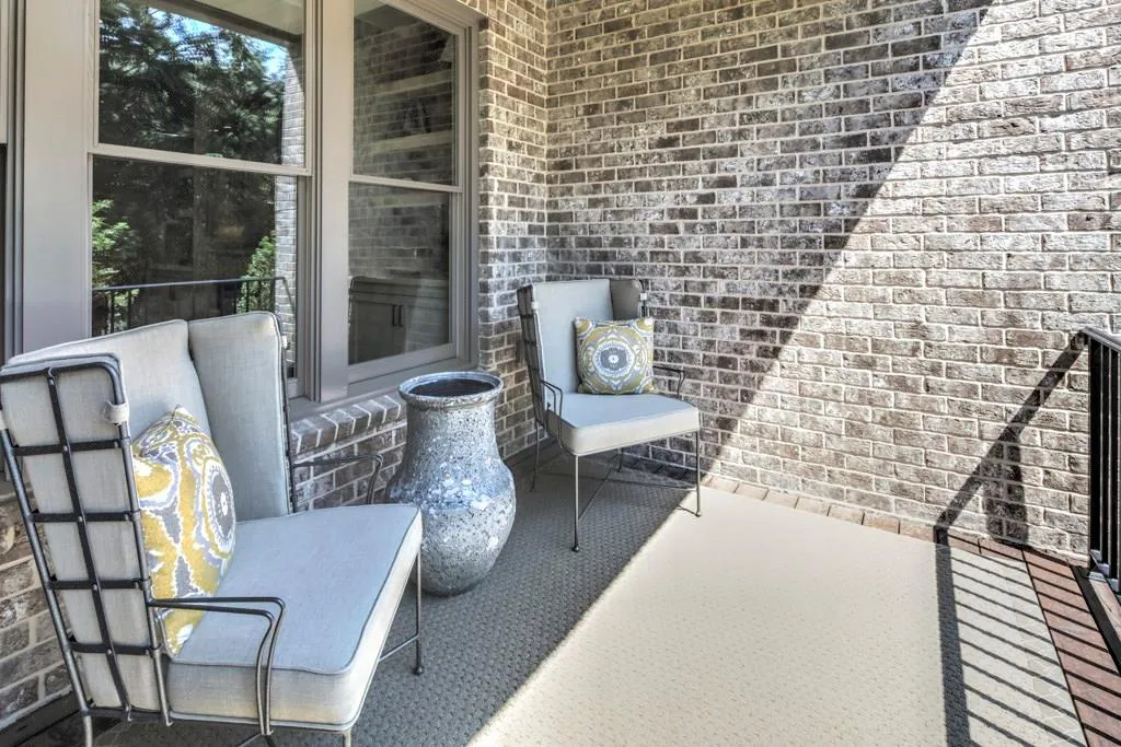 5975 Teton Way, Sandy Springs, Georgia 30328, 4 Bedrooms Bedrooms, ,3 BathroomsBathrooms,Residential,Sold,5975 Teton Way,5927949