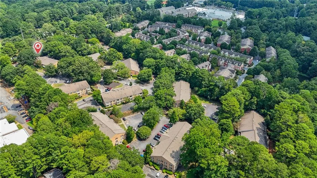 Aerial view of property's location