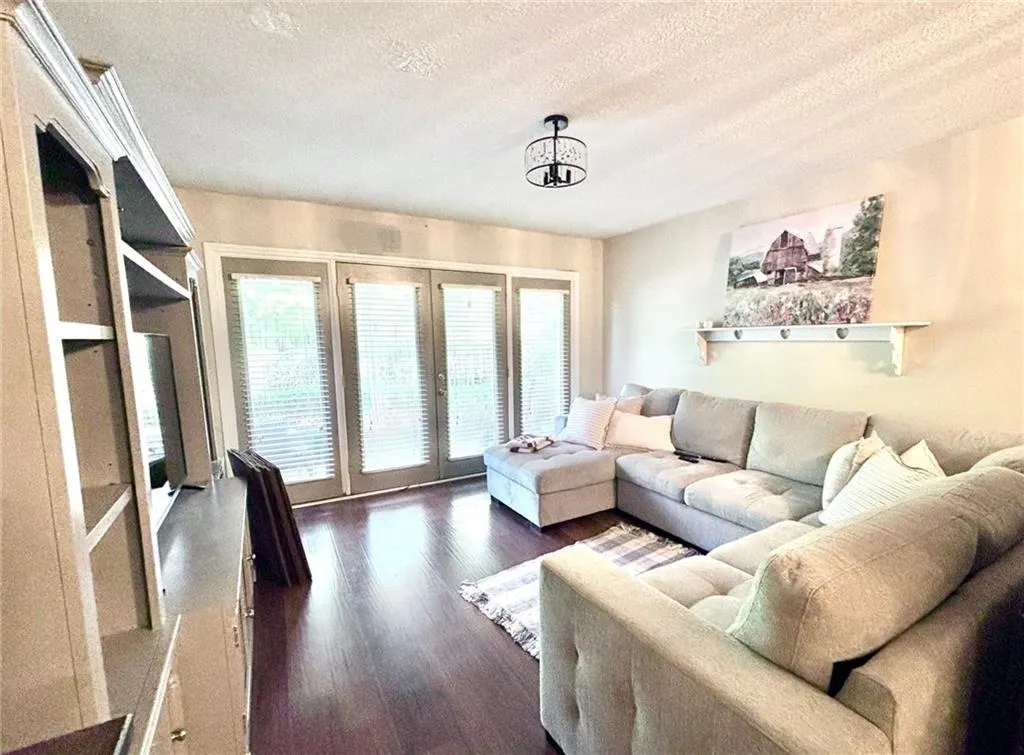 Living room when furnished
