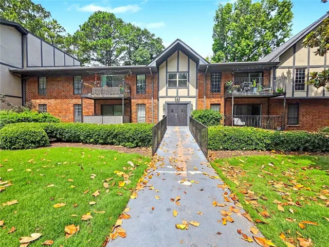 6851 Roswell Road Unit H33, Atlanta, Georgia 30328