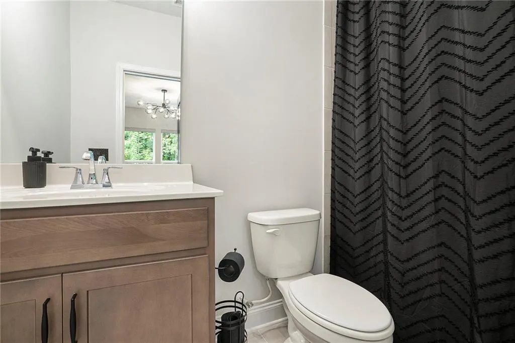 2505 Astaire Court Nw Unit 37, Atlanta, Georgia 30318, 3 Bedrooms Bedrooms, ,3 BathroomsBathrooms,Residential,For Sale,2505 Astaire Court Nw Unit 37,7573542
