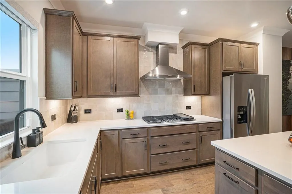 2505 Astaire Court Nw Unit 37, Atlanta, Georgia 30318, 3 Bedrooms Bedrooms, ,3 BathroomsBathrooms,Residential,For Sale,2505 Astaire Court Nw Unit 37,7573542