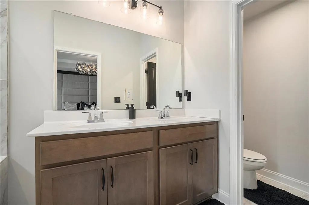 2505 Astaire Court Nw Unit 37, Atlanta, Georgia 30318, 3 Bedrooms Bedrooms, ,3 BathroomsBathrooms,Residential,For Sale,2505 Astaire Court Nw Unit 37,7573542