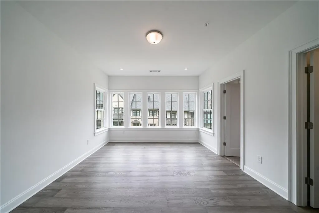 6656 Cadence Boulevard, Atlanta, Georgia 30328, 3 Bedrooms Bedrooms, ,3 BathroomsBathrooms,Residential,Sold,6656 Cadence Boulevard,6877327