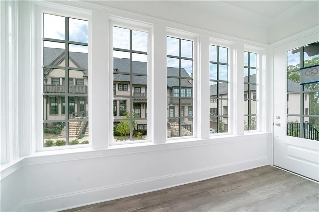 6656 Cadence Boulevard, Atlanta, Georgia 30328, 3 Bedrooms Bedrooms, ,3 BathroomsBathrooms,Residential,Sold,6656 Cadence Boulevard,6877327