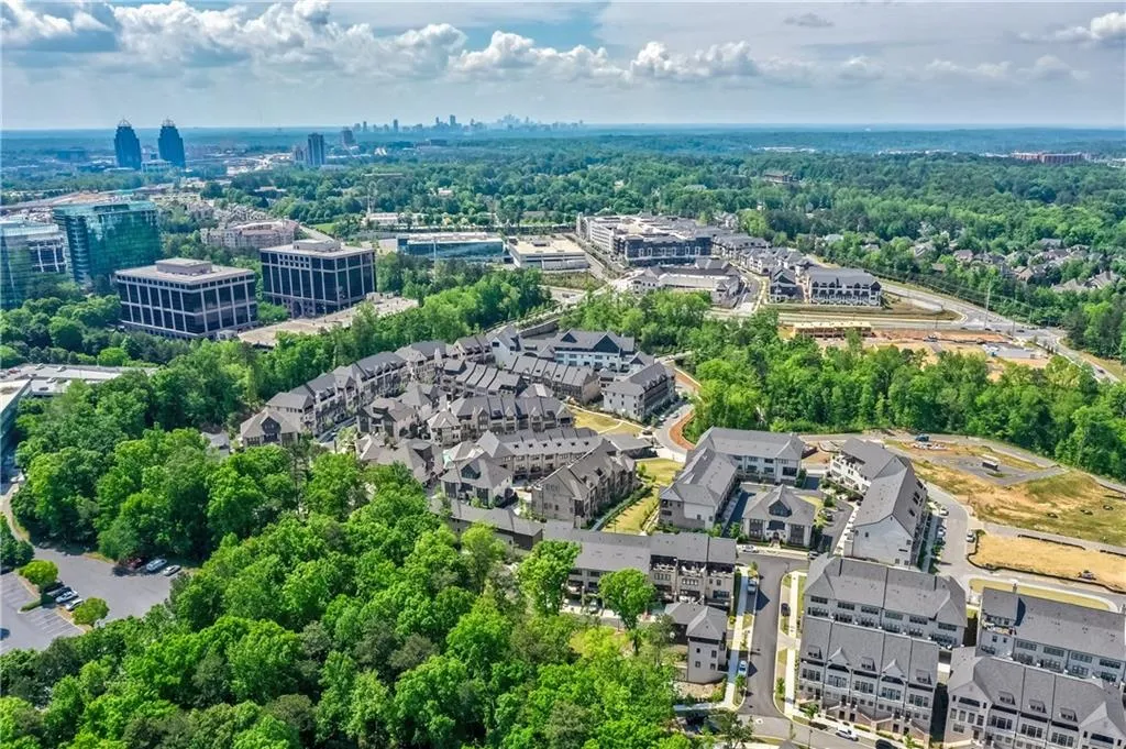 6656 Cadence Boulevard, Atlanta, Georgia 30328, 3 Bedrooms Bedrooms, ,3 BathroomsBathrooms,Residential,Sold,6656 Cadence Boulevard,6877327