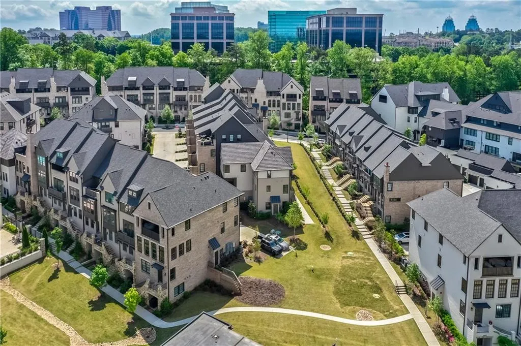 6656 Cadence Boulevard, Atlanta, Georgia 30328, 3 Bedrooms Bedrooms, ,3 BathroomsBathrooms,Residential,Sold,6656 Cadence Boulevard,6877327