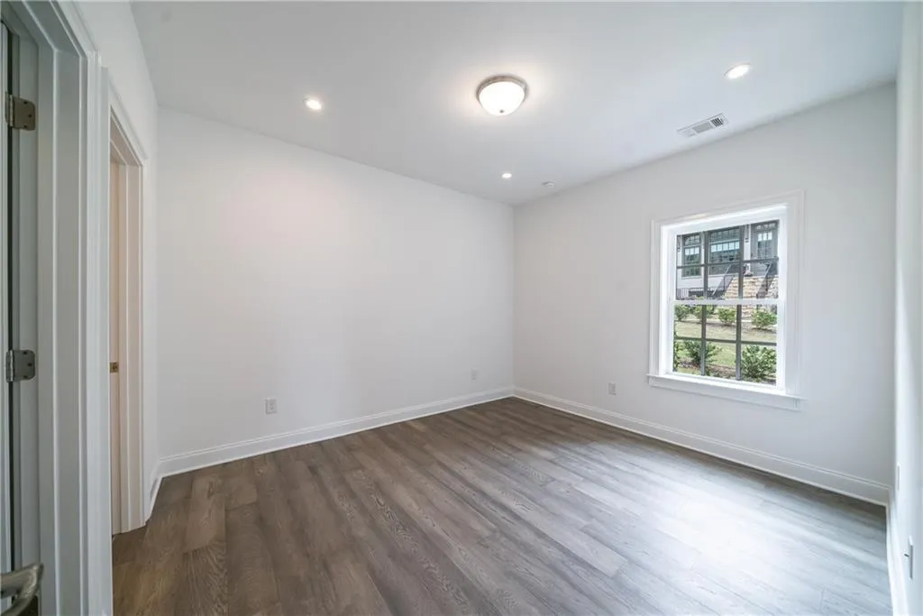 6656 Cadence Boulevard, Atlanta, Georgia 30328, 3 Bedrooms Bedrooms, ,3 BathroomsBathrooms,Residential,Sold,6656 Cadence Boulevard,6877327