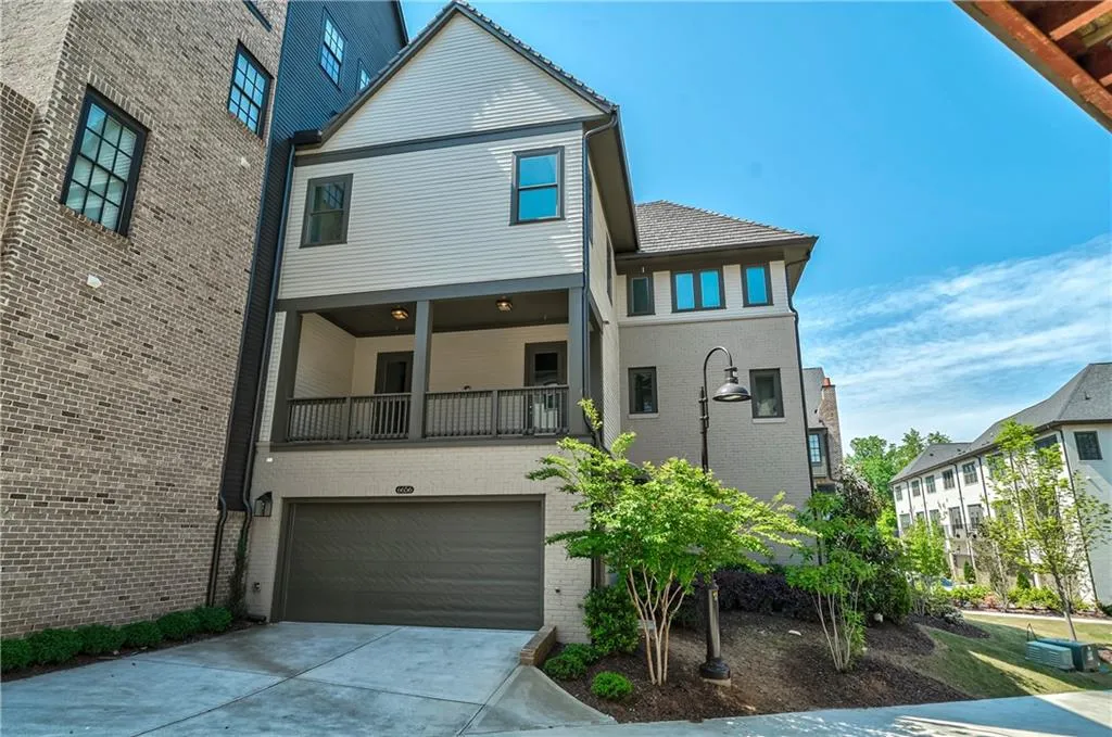 6656 Cadence Boulevard, Atlanta, Georgia 30328, 3 Bedrooms Bedrooms, ,3 BathroomsBathrooms,Residential,Sold,6656 Cadence Boulevard,6877327