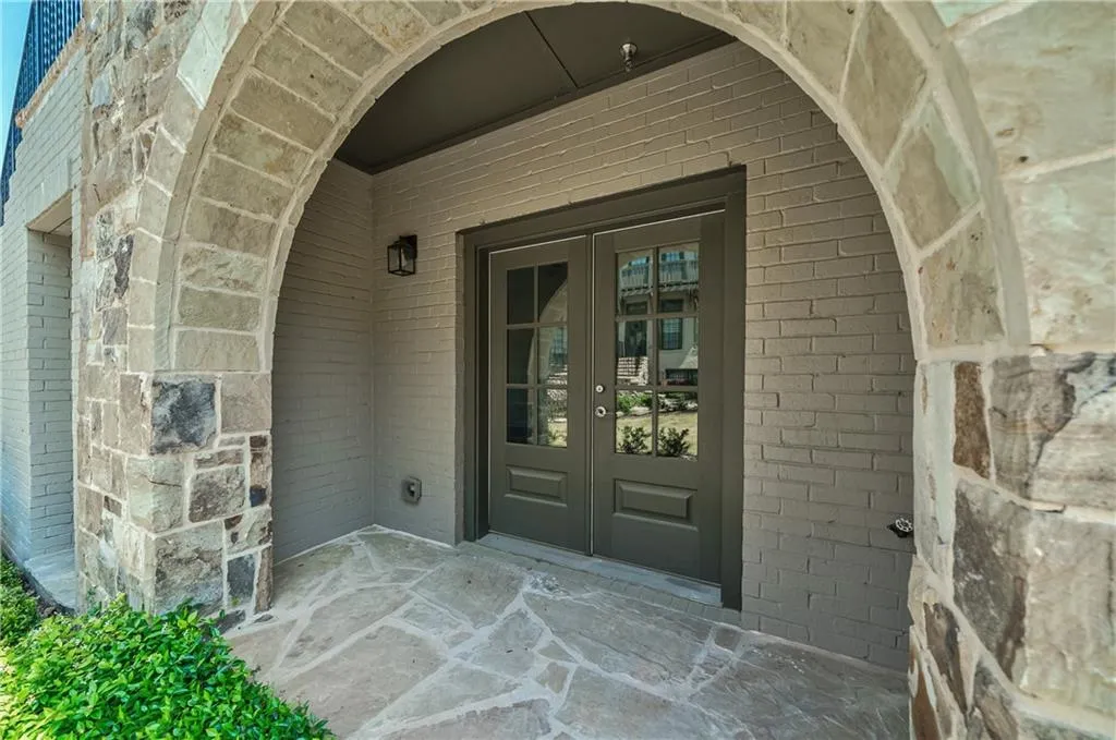 6656 Cadence Boulevard, Atlanta, Georgia 30328, 3 Bedrooms Bedrooms, ,3 BathroomsBathrooms,Residential,Sold,6656 Cadence Boulevard,6877327