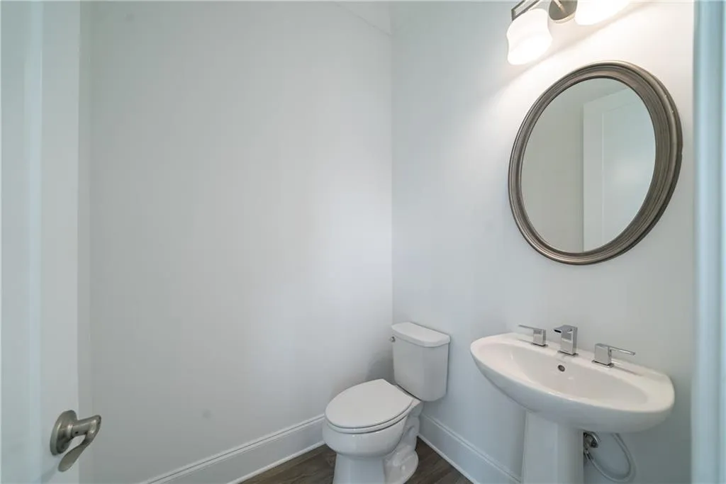 6656 Cadence Boulevard, Atlanta, Georgia 30328, 3 Bedrooms Bedrooms, ,3 BathroomsBathrooms,Residential,Sold,6656 Cadence Boulevard,6877327