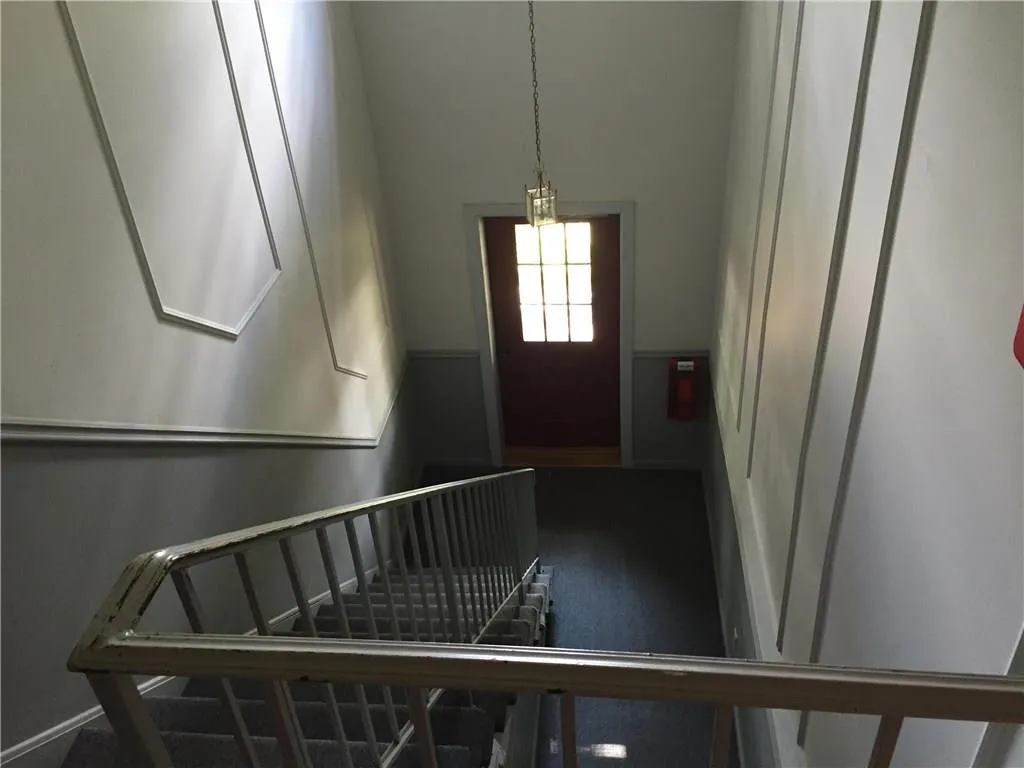 6700 Roswell Road Unit 24c, Atlanta, Georgia 30328, 2 Bedrooms Bedrooms, ,2 BathroomsBathrooms,Residential,Sold,6700 Roswell Road Unit 24c,5682073